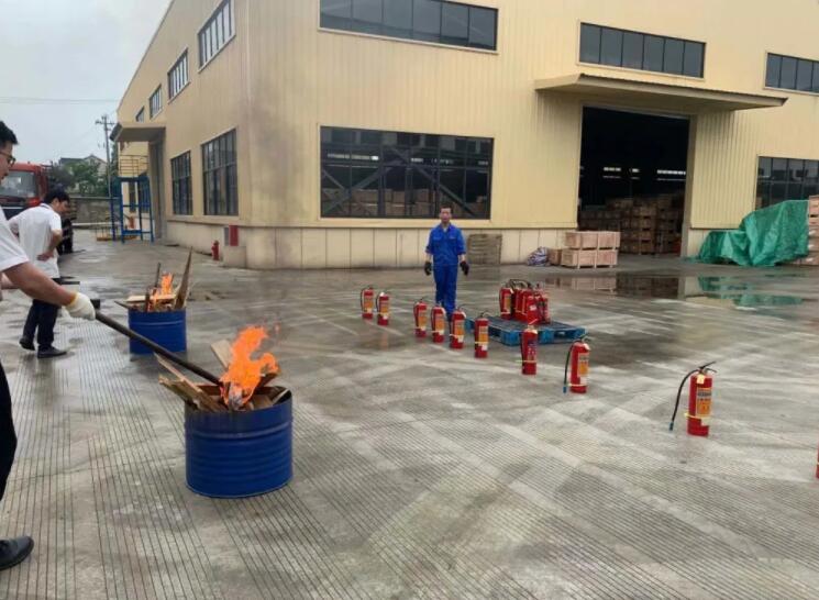 南方管道泵工厂开展消防安全演练活动